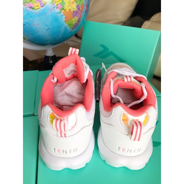 GIÀY THỂ THAO TENTH