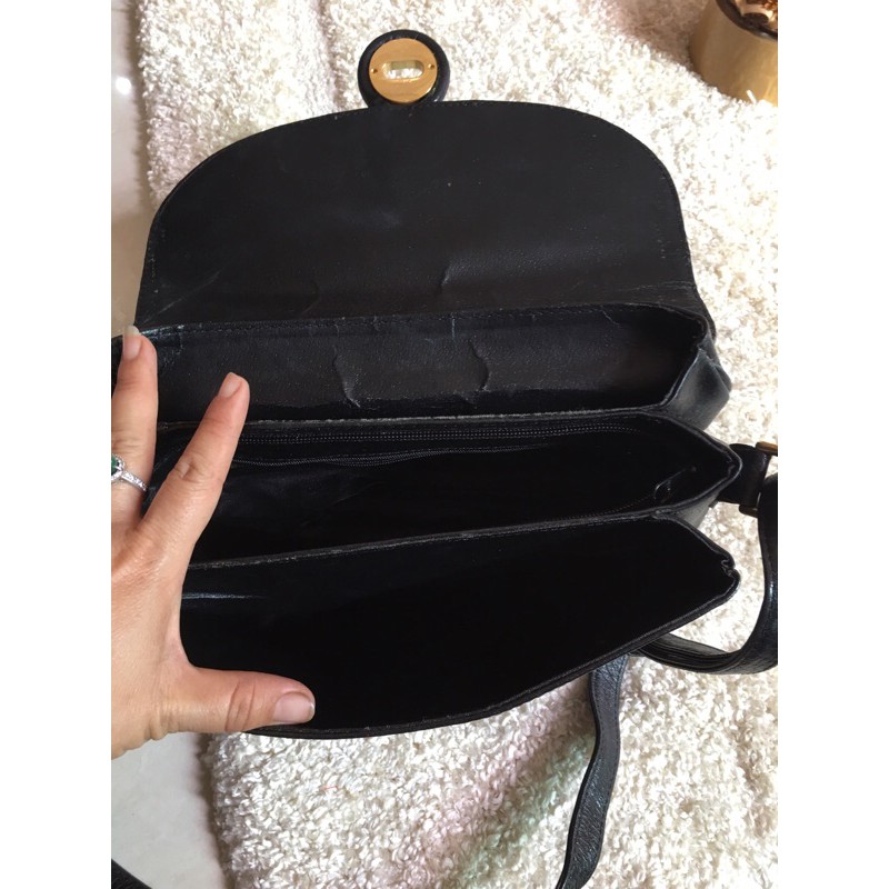 Túi si hiệu y hình da thật