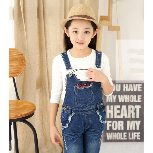 Yếm jean quần dài bé gái size cực đại diện Noel và Tết