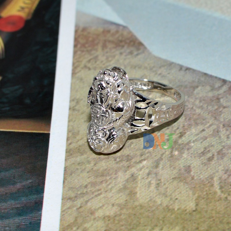 NHẪN TỲ HƯU BẠC Ý