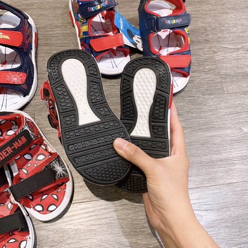 Sandal đèn nháy bé trai