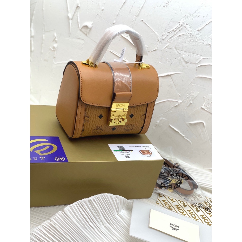 Túi đeo chéo Mini MCM cao cấp hai size to nhỏ - full box nguyên seal, check code
