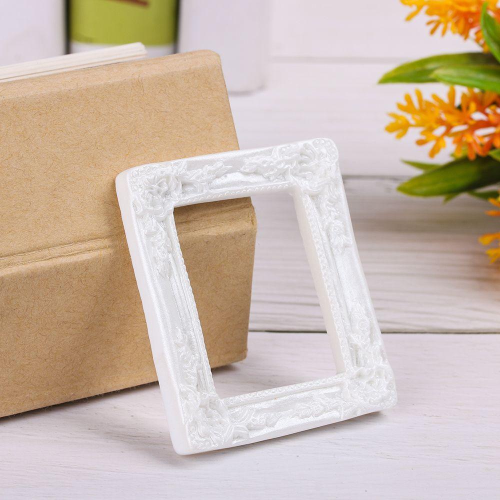 Bộ 2 Khung Ảnh Trang Trí Nội Thất Tỉ Lệ 1 / 12