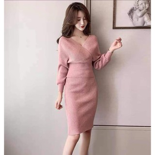 Sét váy len Quảng Châu gồm áo cánh dơi tay dài ánh nhũ và chân váy len dệt kim cao cấp