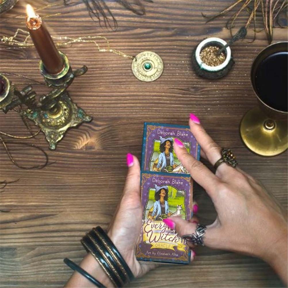 Bộ Thẻ Bài Tarot Thiết Kế Dễ Thương Cho Người Lớn Tuổi
