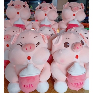 HEO BÔNG ÔM BÌNH SỮA 65cm,CHẤT MINISO MỀM NHŨNG CAO CẤP