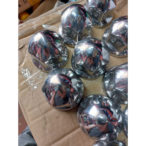 Mua Chụp inox tắc kê ốc 41. Bọc tắc kê xe tải Kia giá 1 cái giá rẻ nhất ...