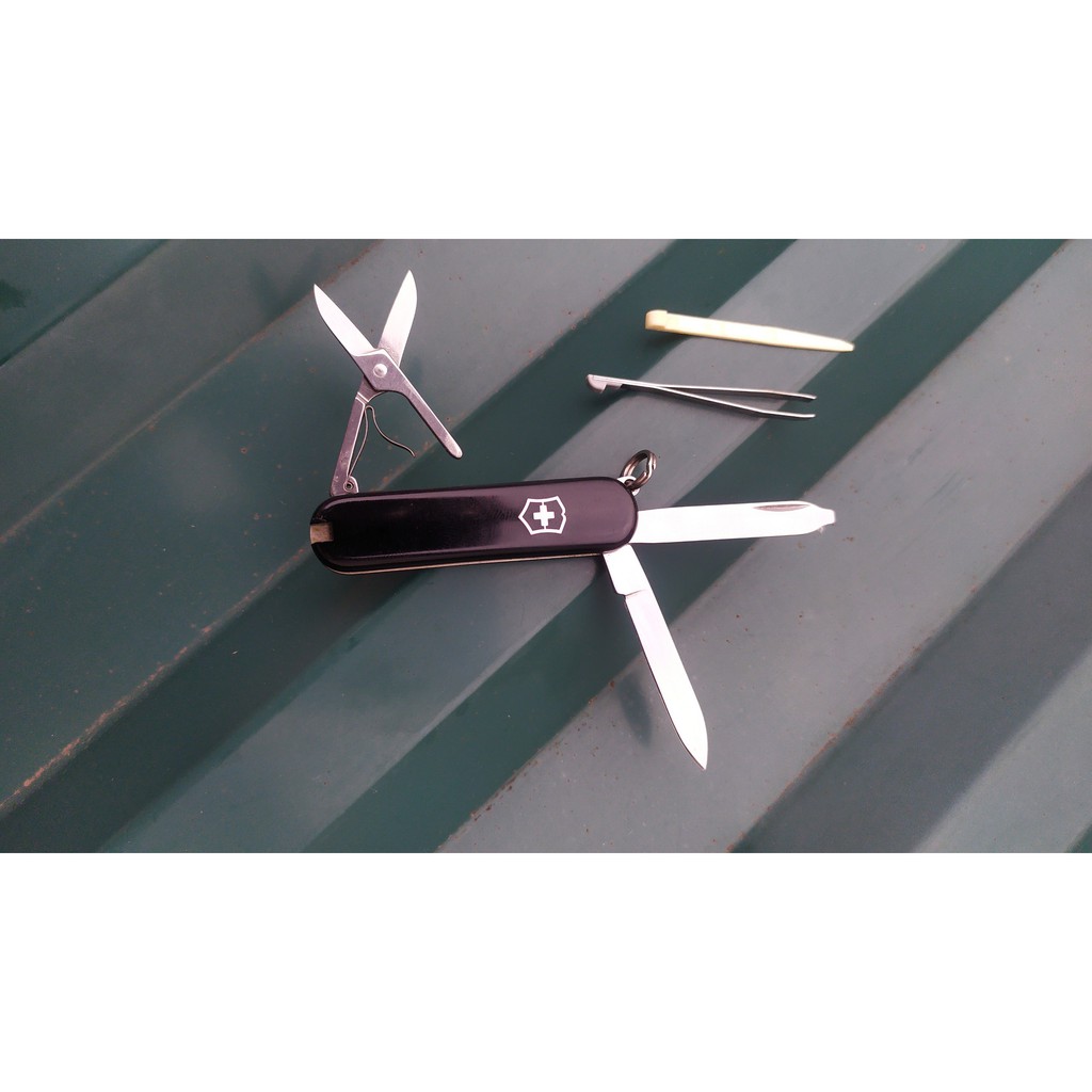 Dụng cụ đa năng Victorinox Classic SD (Màu Đen) | BigBuy360 - bigbuy360.vn