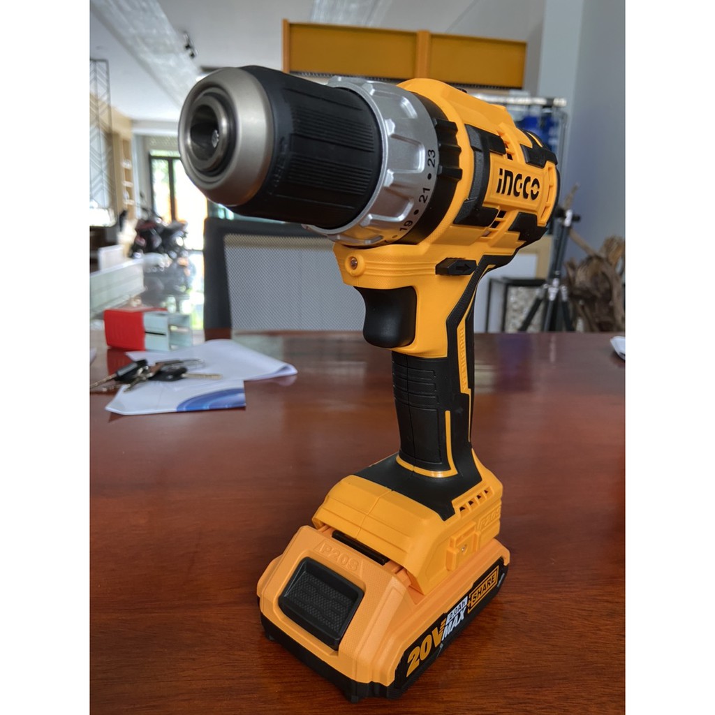 Máy khoan búa dùng pin Ingco 20V  CIDLI20608
