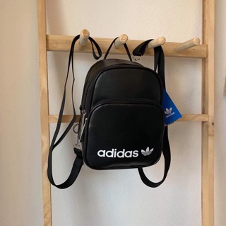 balo adidas
