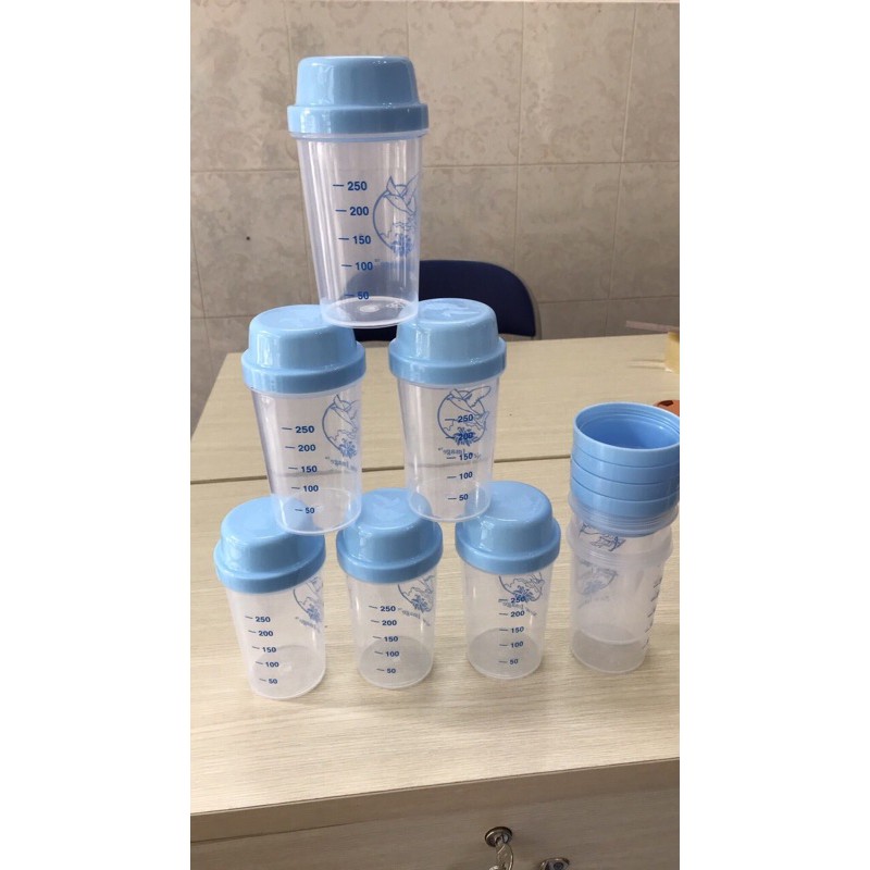 Bình lắc sữa non 250 ml | BigBuy360 - bigbuy360.vn