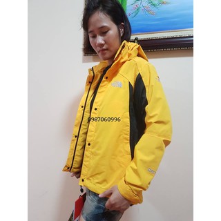 Áo khoác 2 lớp TNF(Vàng)