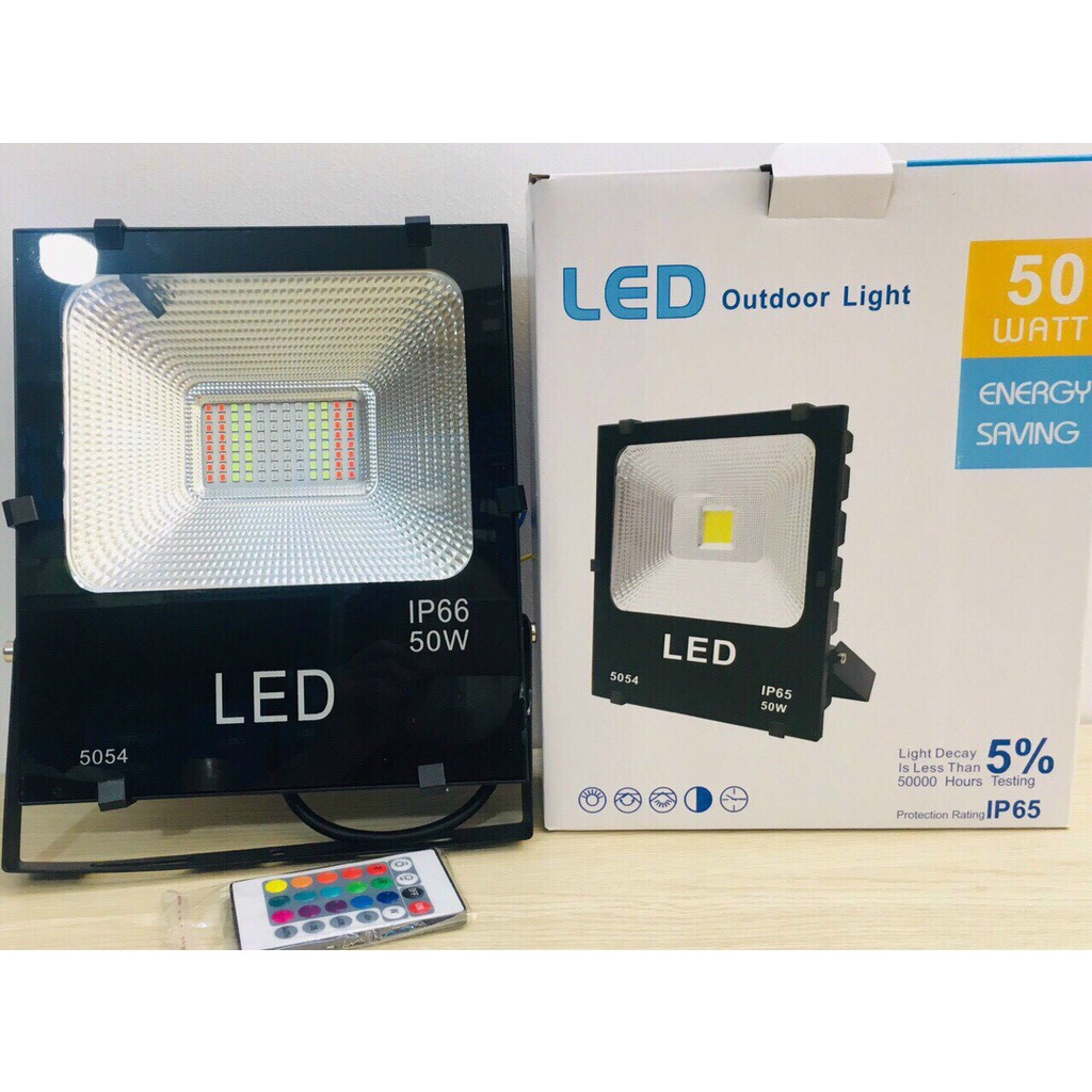 Đèn pha đổi màu 100w,50w,30w,20w,10w có điều khiển