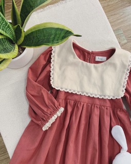 Váy linen cổ yếm cao cấp Harifa