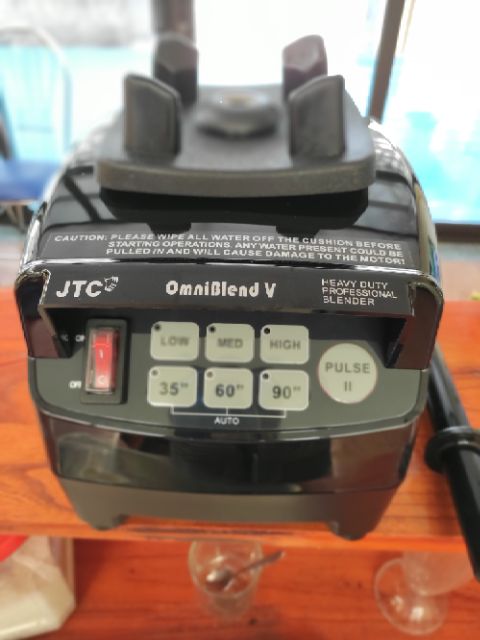 Máy xay sinh tố JTC Omniblend V - T800 A