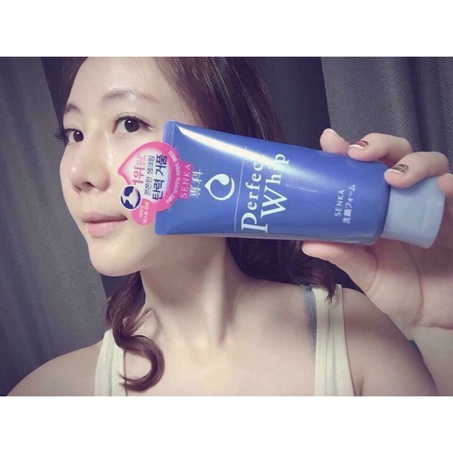 Sữa rửa mặt Perfect whip Nhật