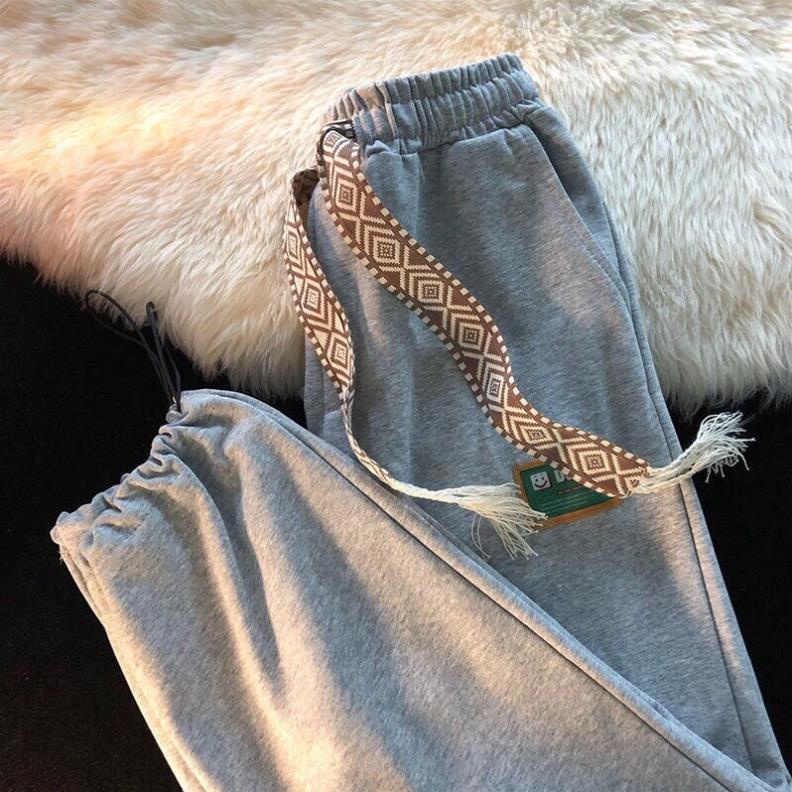 Quần Jogger Thêu Chữ R, DESIGN Ống Rộng Ullzang Unisex Hàn Quốc(Hàng sẵn)