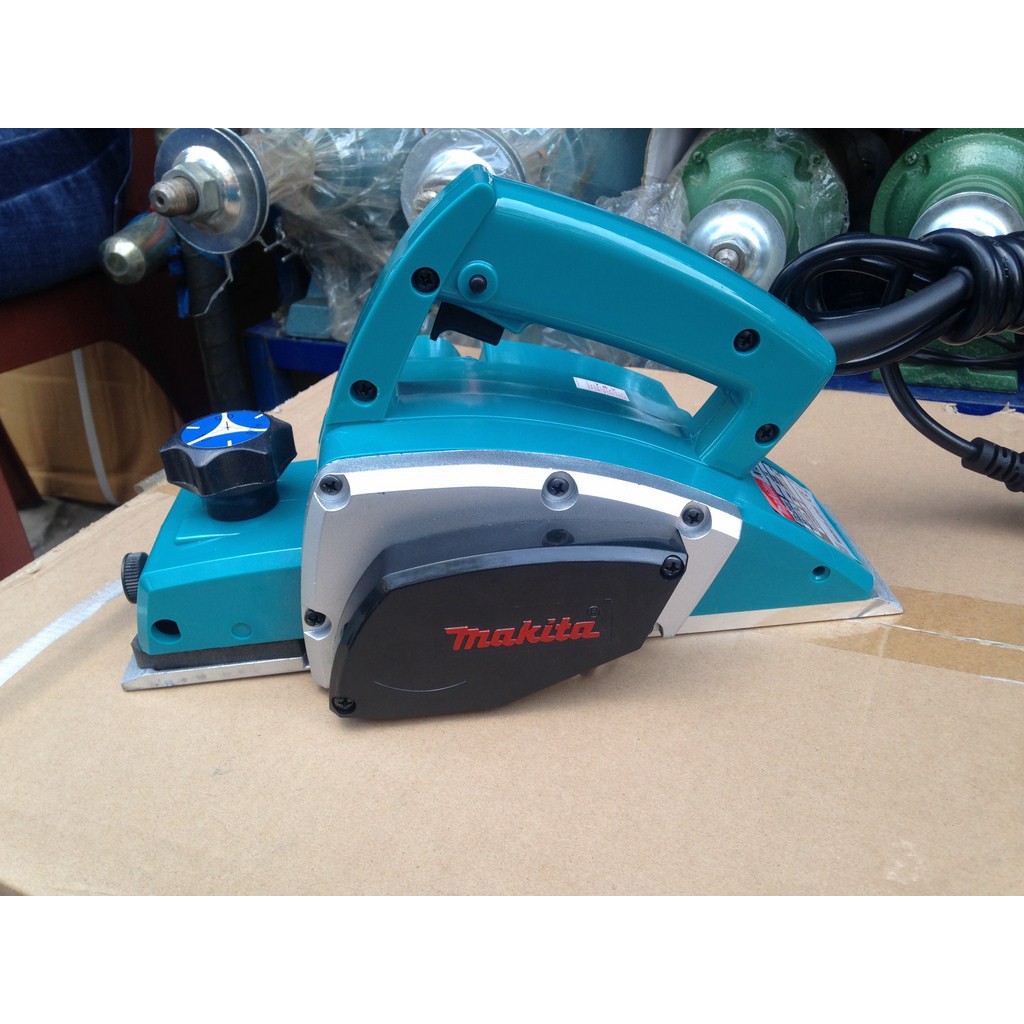 Máy Bào Gỗ Makita N1900B-Bh 3 Tháng