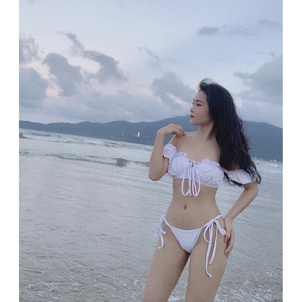 Bikini nữ 2 mảnh tay cộc trễ vai bèo quần tam giác và cạp cao R08 | BigBuy360 - bigbuy360.vn