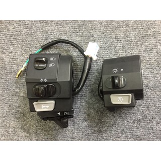 Bộ cùm công tắc xe sirius trái phải chính hãng.