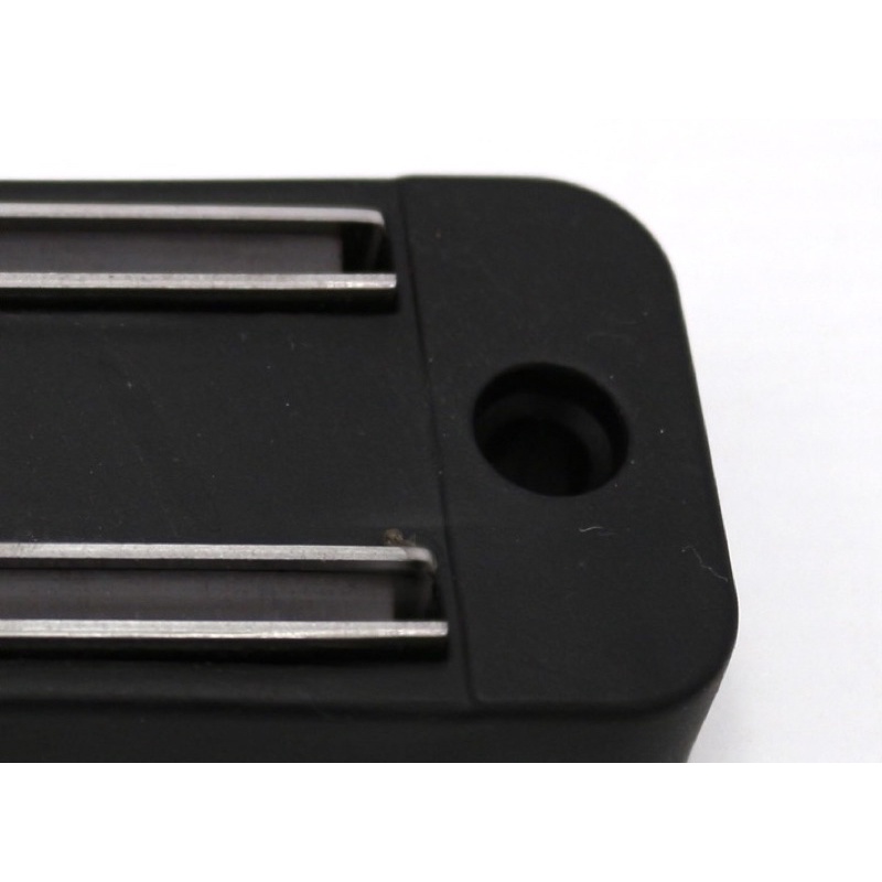 Kệ Gắn Tường Treo Dao Kéo Hút Nam Châm