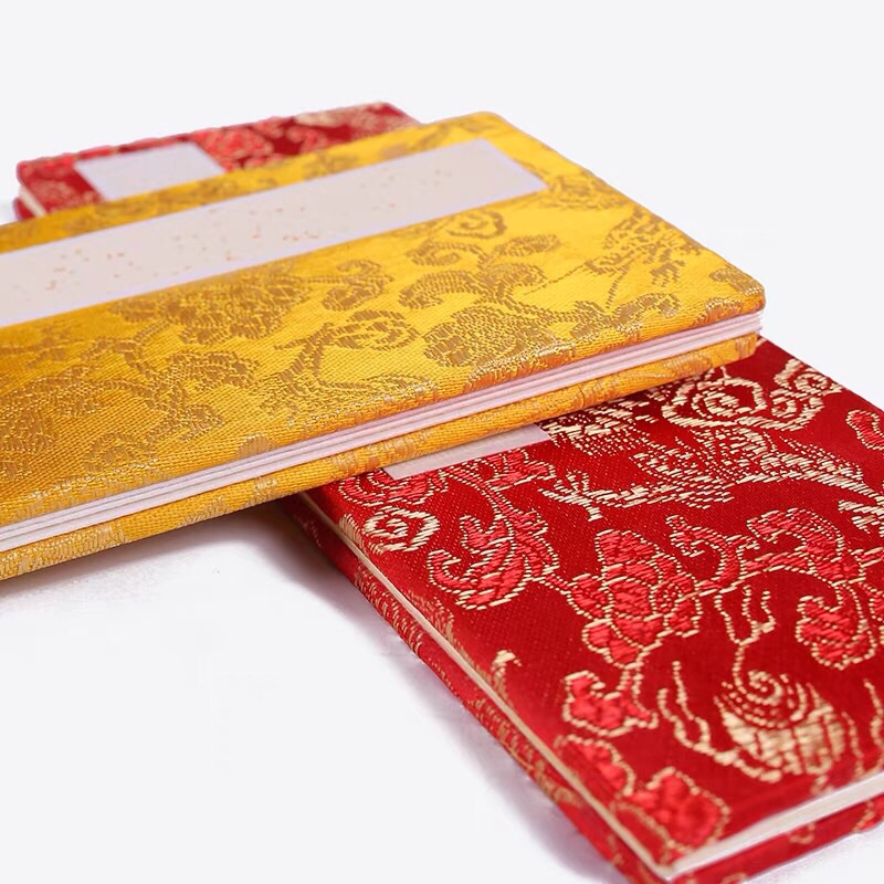 Sách bìa gấp cổ trang