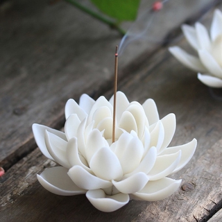 Đế Đốt Trầm Hương Hình Hoa Sen Bằng Gốm