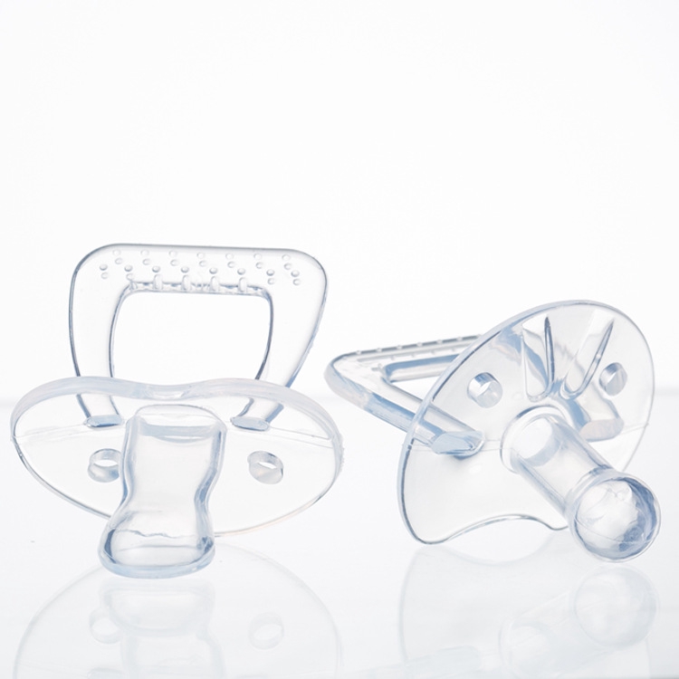 Ti giả bằng silicon cho em bé