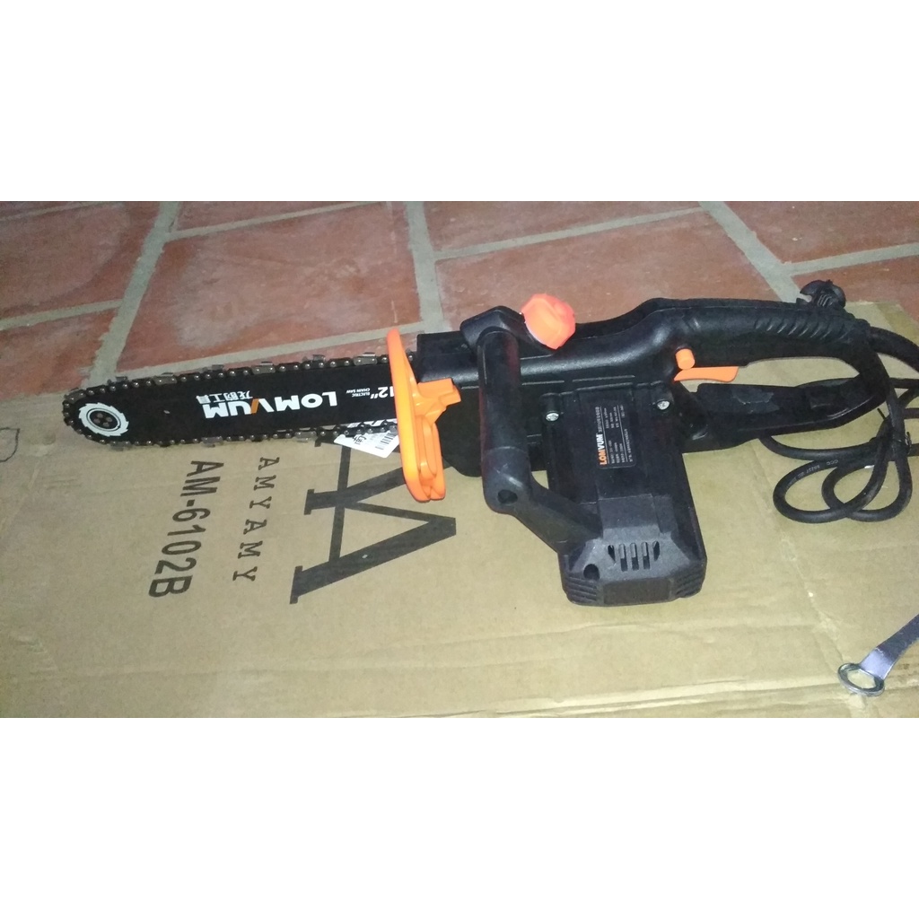 Máy cưa xích Lomvum-tặng kèm dây xích