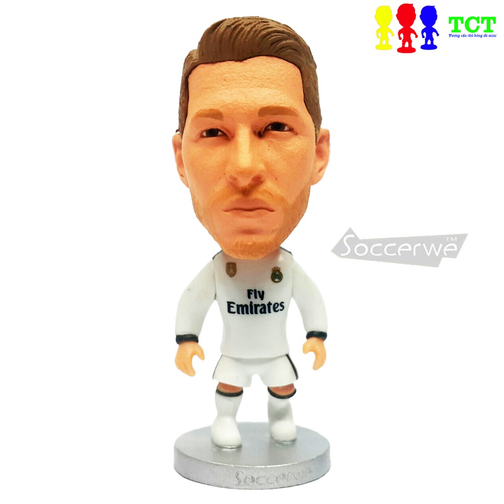 Tượng cầu thủ bóng đá Ramos
