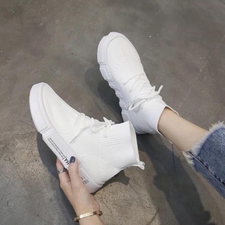 Giày len nữ cổ cao trắng và đen