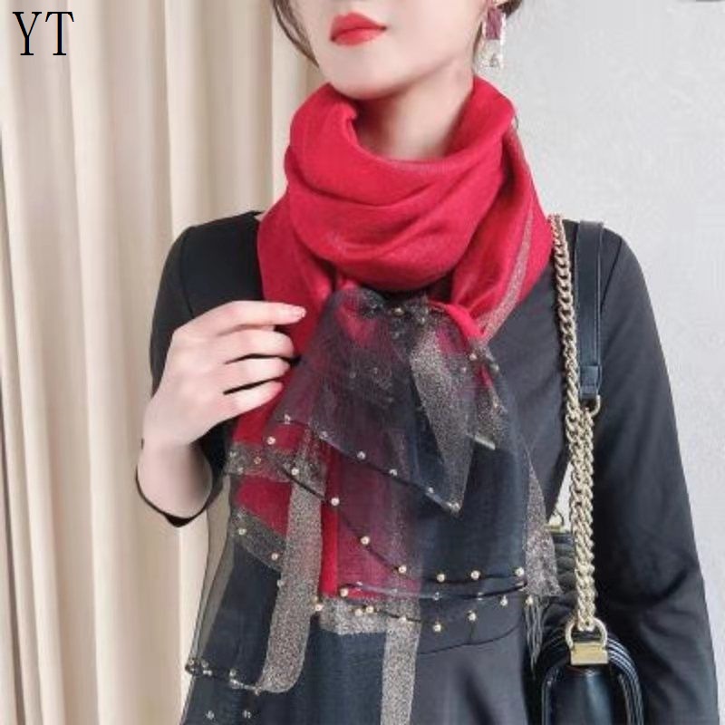Khăn Choàng Lụa Đa Năng Phong Cách Mẹ Hợp Thời Trang