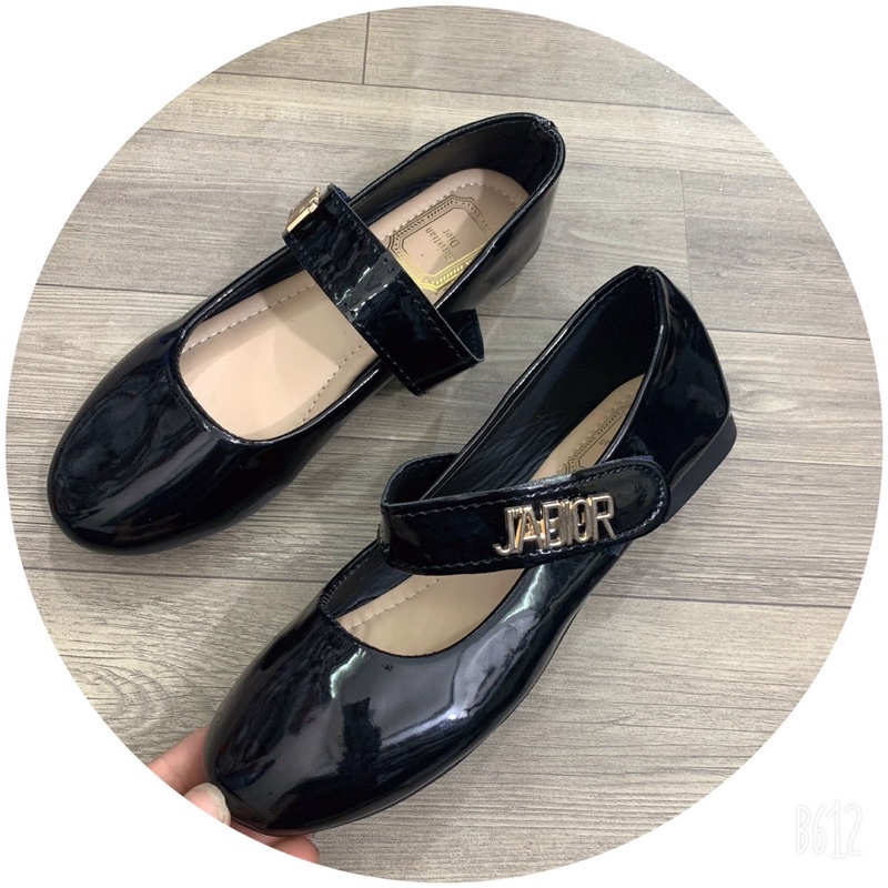 Giầy búp bê quai cài chất da bóng siêu mềm hót!!!