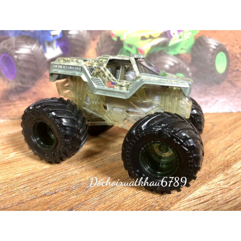 Chiến xe Monster Jam đổi màu (part 2)