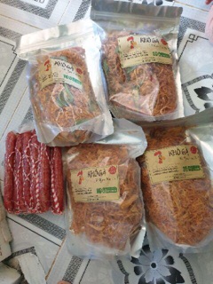 [Chất lượng]1kg lạp xưởng siêu  ngon (có nguồn gốc rõ ràng)