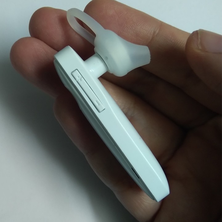 Tai nghe Bluetooth N7100 / M165 - giao mẫu ngẫu nhiên | BigBuy360 - bigbuy360.vn