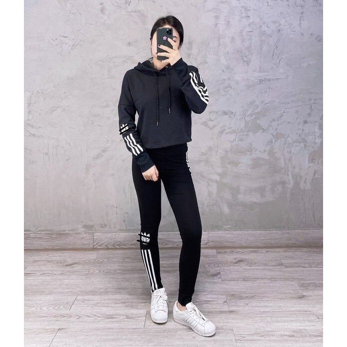 Áo Hoodie 3D Trefoil Cropped - Black