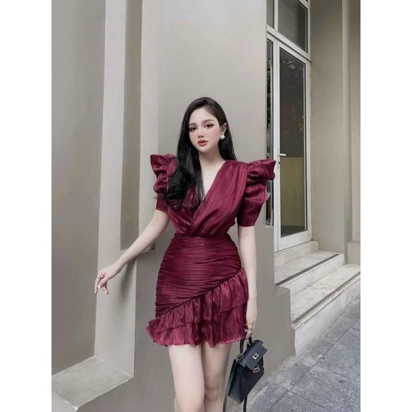 đầm đỏ đô tay canh tiên
