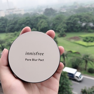 PHẤN PHỦ KIỀM DẦU DẠNG NÉN INNISFREE PORE BLUR PACT