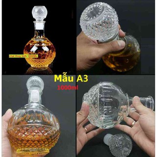 Chai đựng rươu Thủy Tinh 1000ML trong suốt - kiểu Tròn Bầu Hoa Văn - Vỏ chai rươu sang trọng trong suốt - kiểu A3(1CHAI)