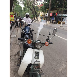 Kính chắn gió xe máy Honda Cup81