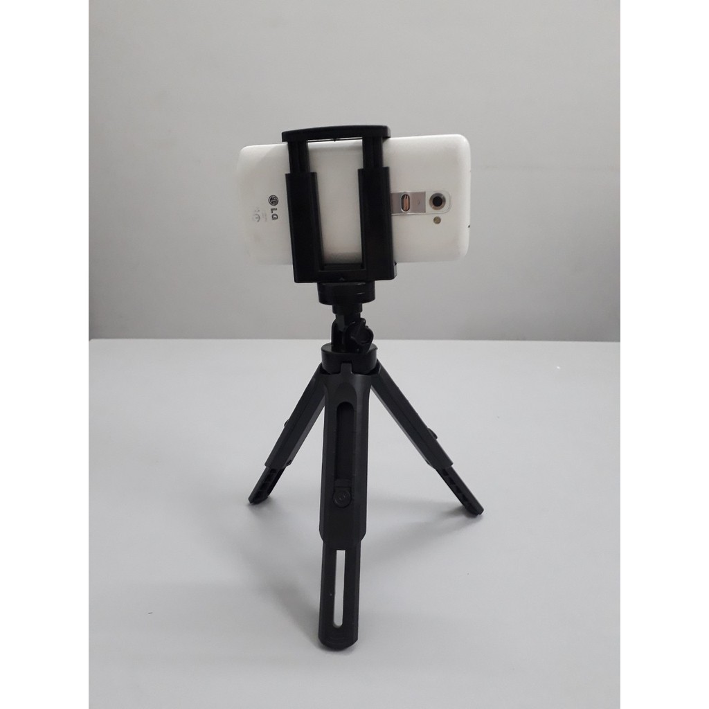 Gậy Chụp Ảnh Tự Sướng 3 Châ Tripod Chụp Hình Selfie.