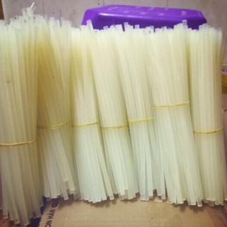 Sale 500 cây keo nến nhỏ 0,7*250mm