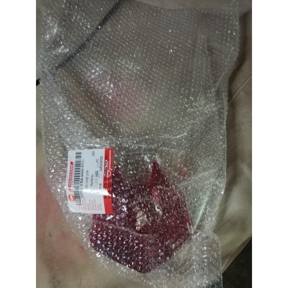 Chụp đèn hậu xe sym Galaxy 50cc