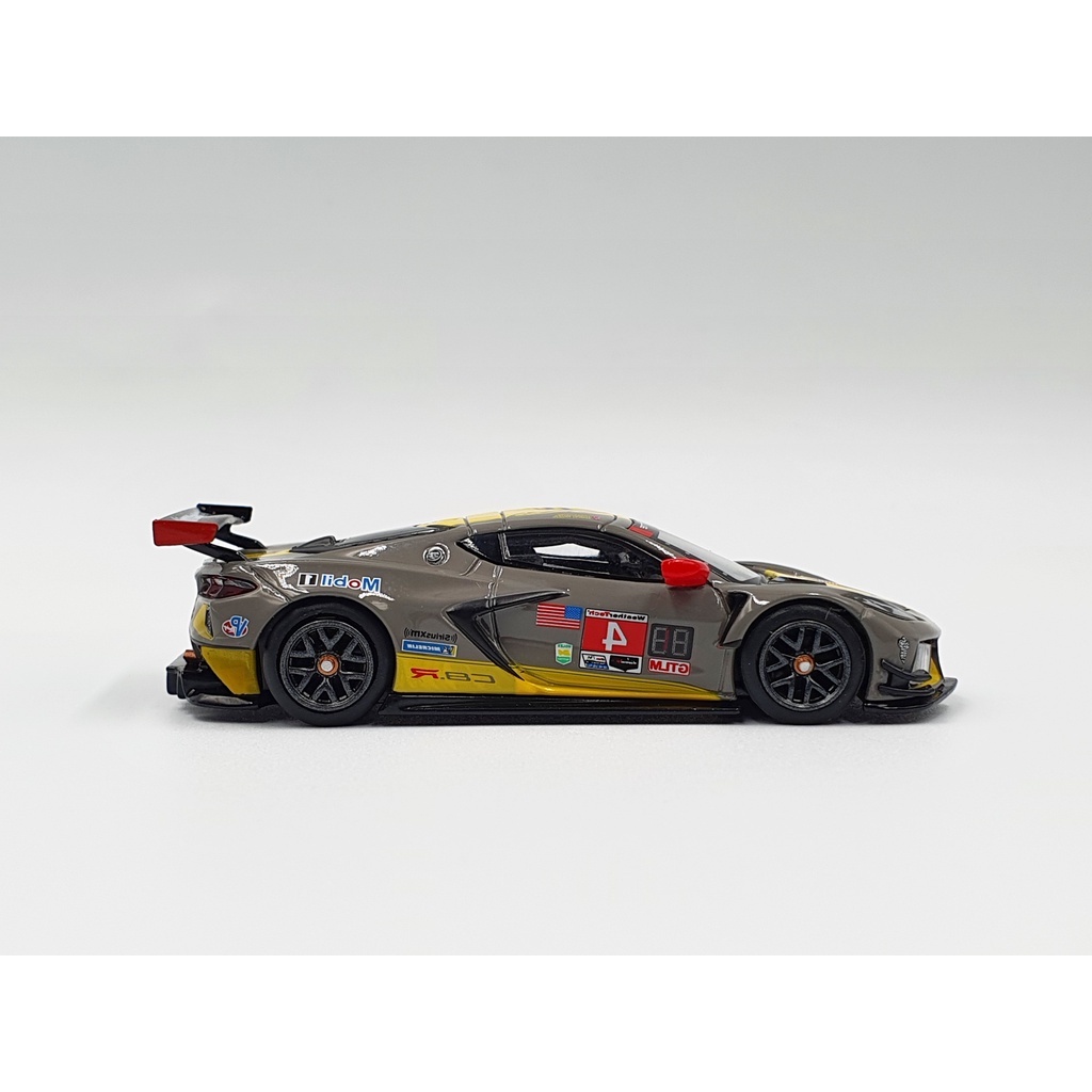 Xe Mô Hình Chevrolet Corvette C8.R #4 Corvette Racing 2020 IMSA 24 Hrs of Daytona LHD 1:64 MiniGT (Xám)