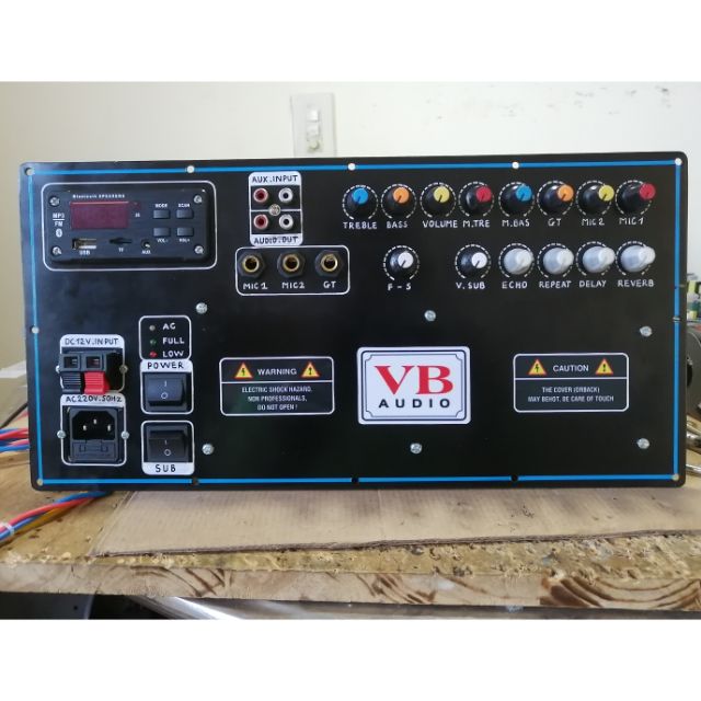 Mạch loa kéo 4 kênh, 2 full, 2 sub 2400w, khủng long bạo chúa
