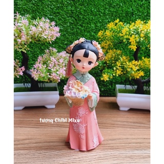 Tượng chibi thiếu nữ ôm giỏ hoa cổ trang 3 D