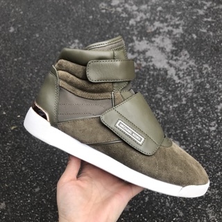Michael Kor sneaker cao cổ