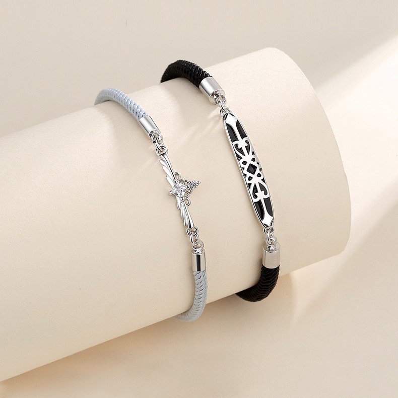 Vòng tay đôi nam nữ VỆ SĨ TÌNH YÊU mẫu mới nhất cực đẹp