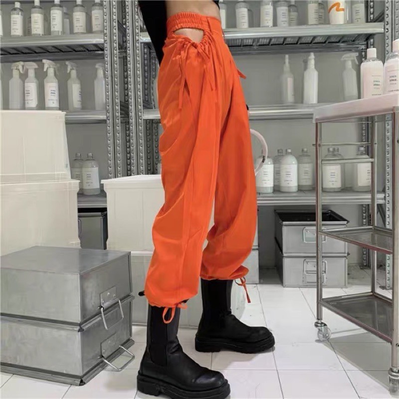 Quần khoét eo thể thao Ulzzang
